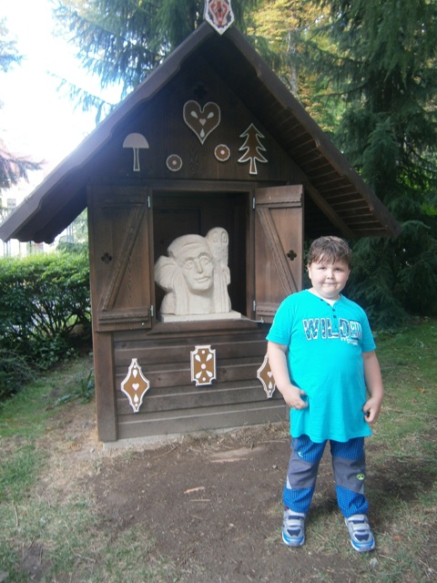 Mariánské Lázně -  U hotelu Krakonoš (1)